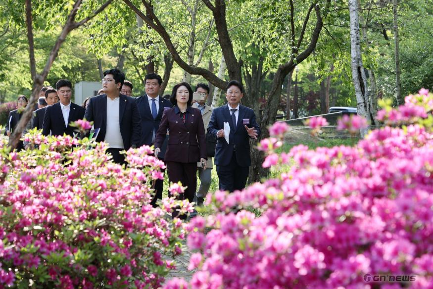 [추가보도1] (가)“의정연수원은 가평이 최적지” 서태원 군수, 실사단에 강력 건의3.jpg